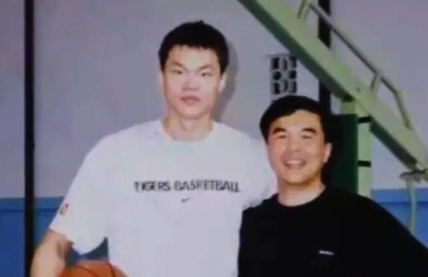 离队=夺冠！唐斯第四次验证森林狼诅咒，压力给到了爱德华兹