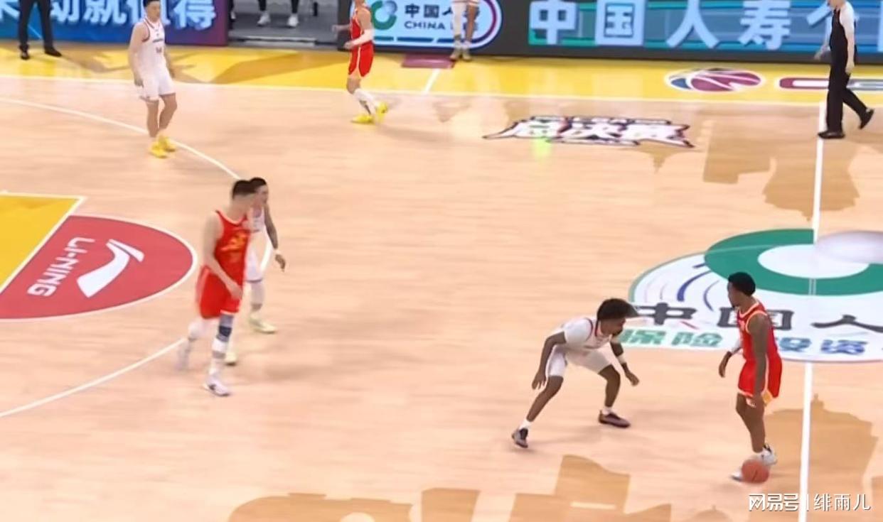 文班亚马坚信马刺能逆转尼克斯
