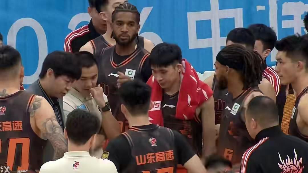 米兰体育骑士消息:多人声援哈登,3换2交易方案出炉,新赛季战力榜更新