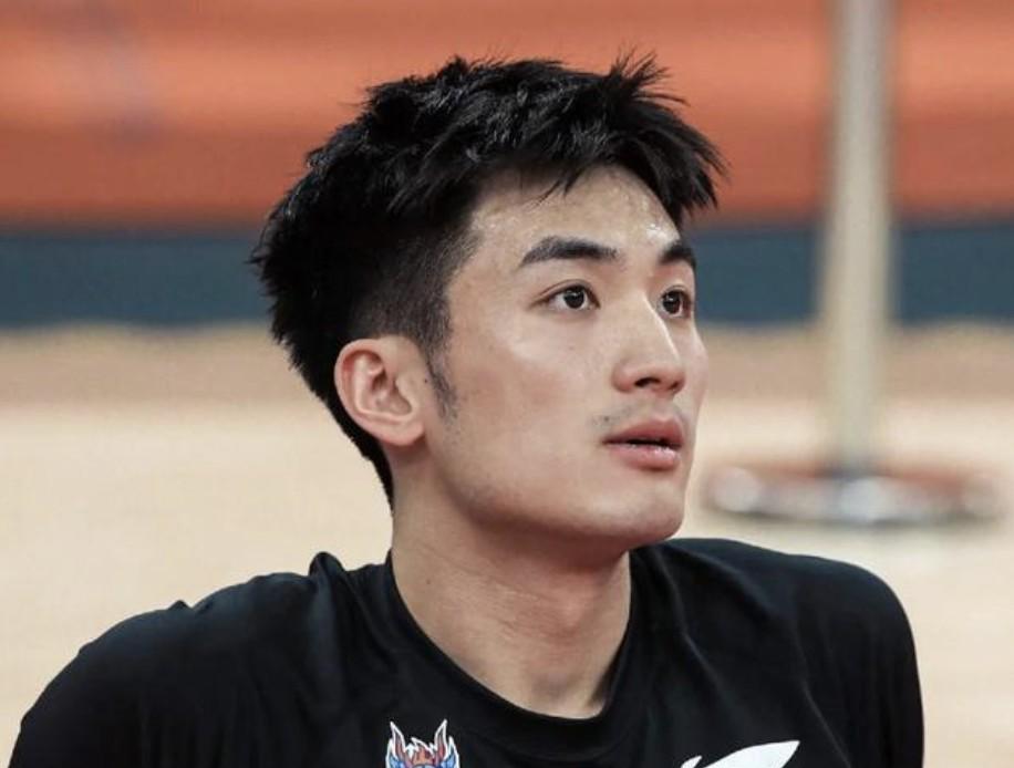 加盟尼克斯!直接宣布退役!生涯第二次错过总冠军
