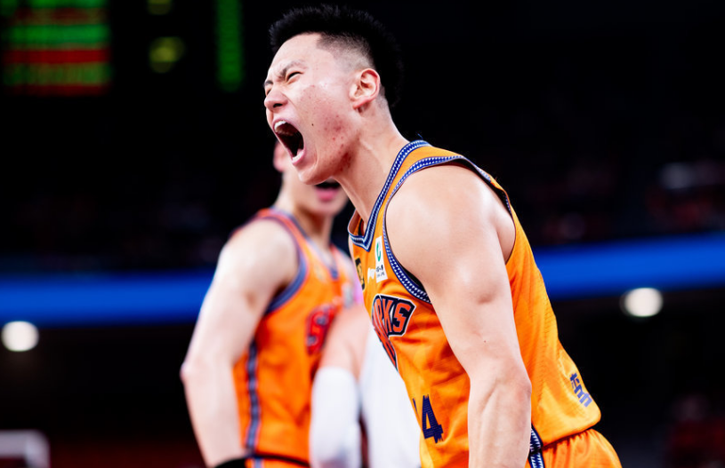 米兰体育NBA总决赛尼克斯4:1战胜马刺