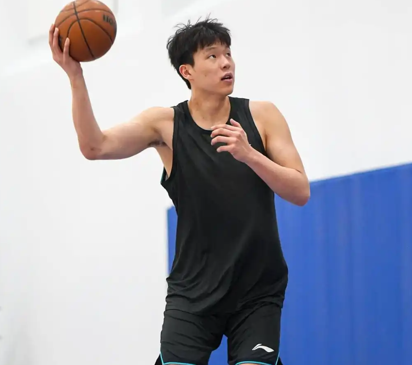 米兰体育尼克斯27年复仇圆梦，尤因：当年是邓肯的派对，今晚是我们的