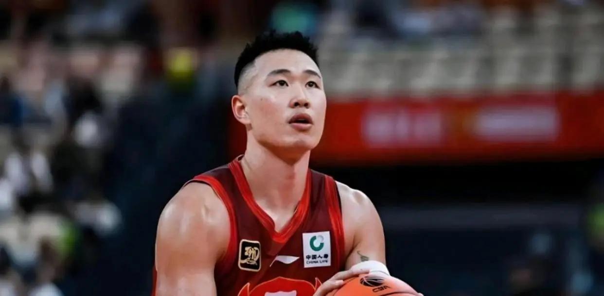 美记:只要詹姆斯确定下家,布朗尼也会被交易或者裁员