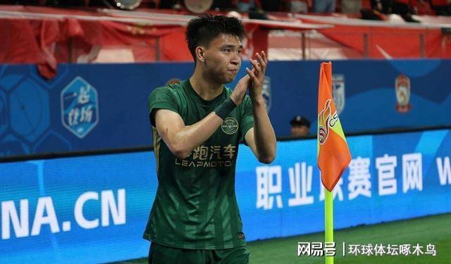 世界杯神奇一幕:55万人口小国创造历史,西班牙27次射门0进球